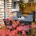 L Auguste Cosy Avec Terrasse Superbe Situation *