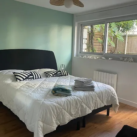 Apartment L Auguste Cosy Avec Terrasse Superbe Situation Royan