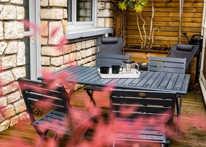 L Auguste Cosy Avec Terrasse Superbe Situation *